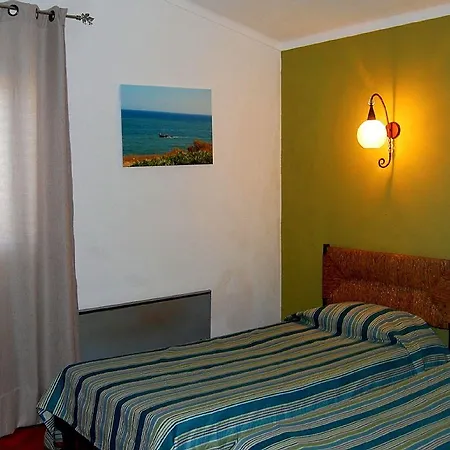 Excellent Villa, With Private Pool And Sea View Holiday home Albufeira